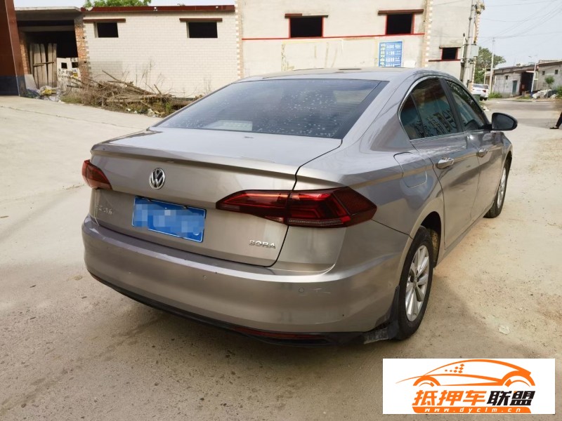  18年大眾寶來轎車 