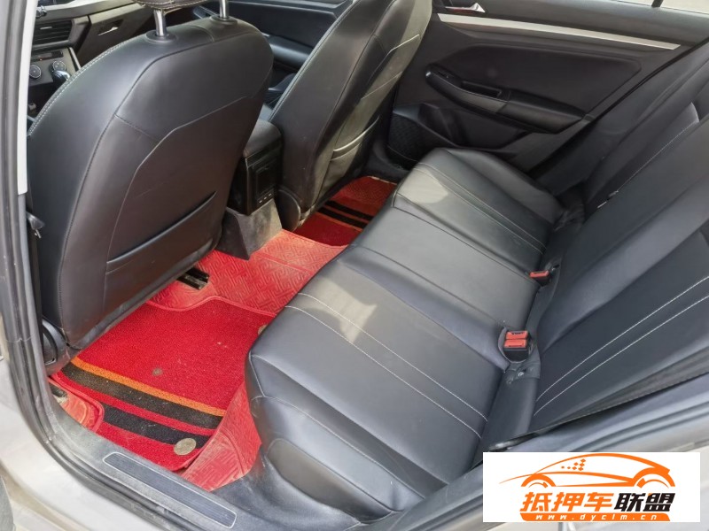  18年大眾寶來轎車 