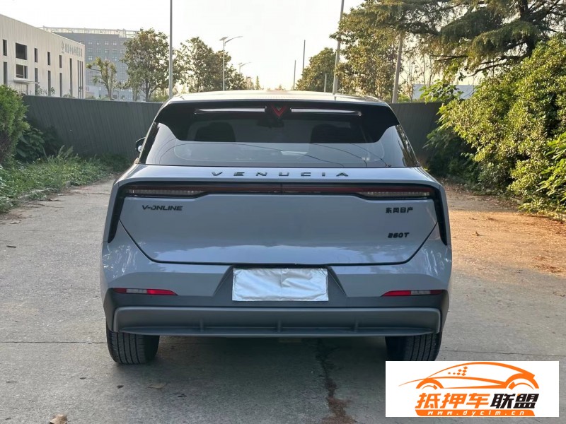  21年啟辰大V轎車 