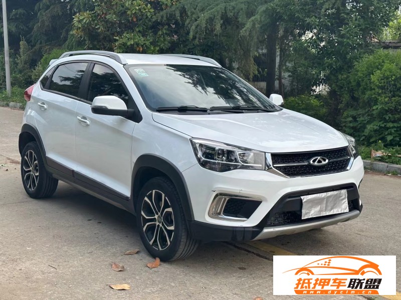  18年奇瑞瑞虎3x轎車 
