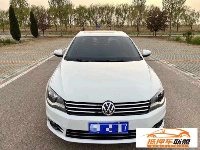  15年大眾寶來轎車 