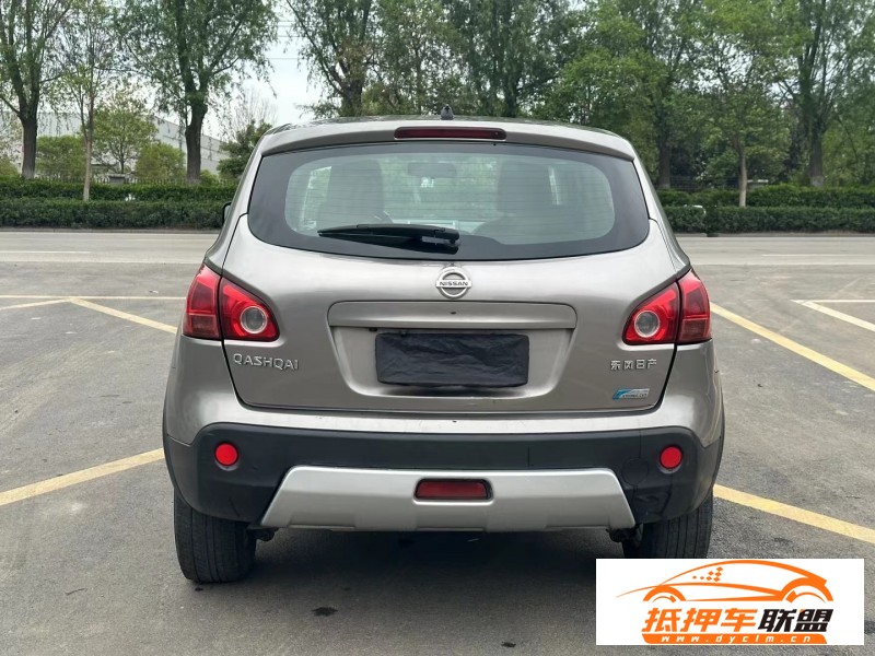 12年日產(chǎn)逍客轎車 
