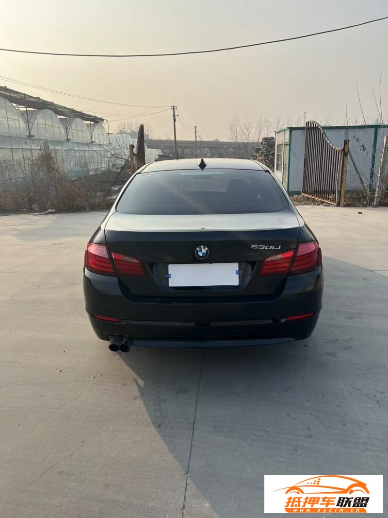  14年寶馬5系轎車 