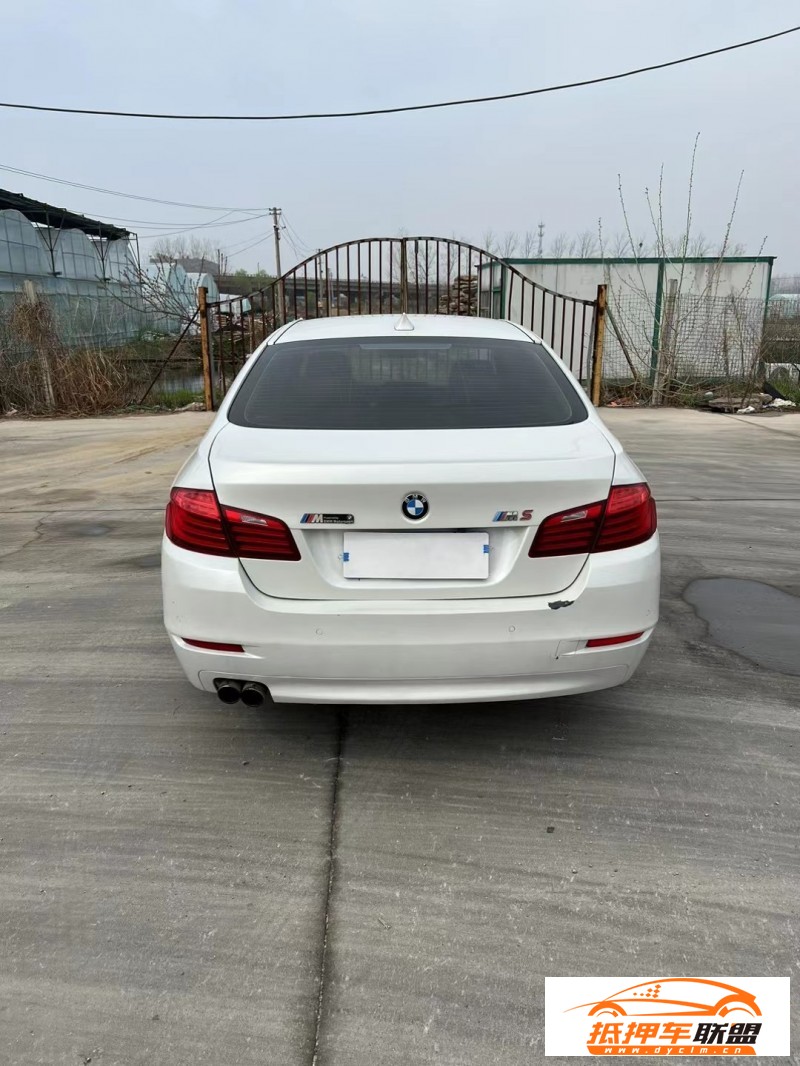  14年寶馬5系轎車 