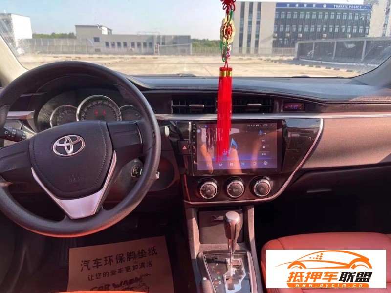  16年豐田卡羅拉轎車 