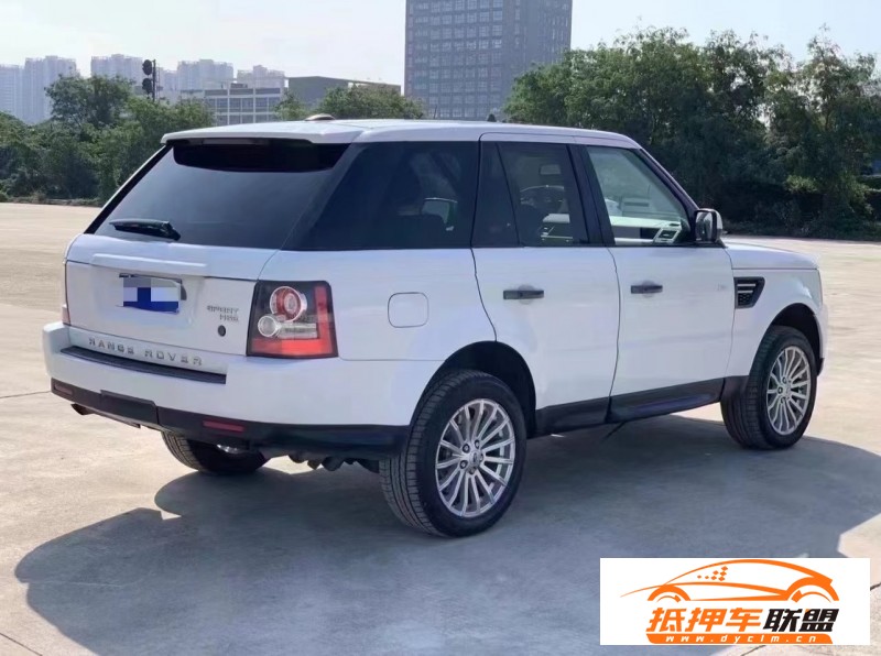  11年路虎攬勝運(yùn)動(dòng)轎車 