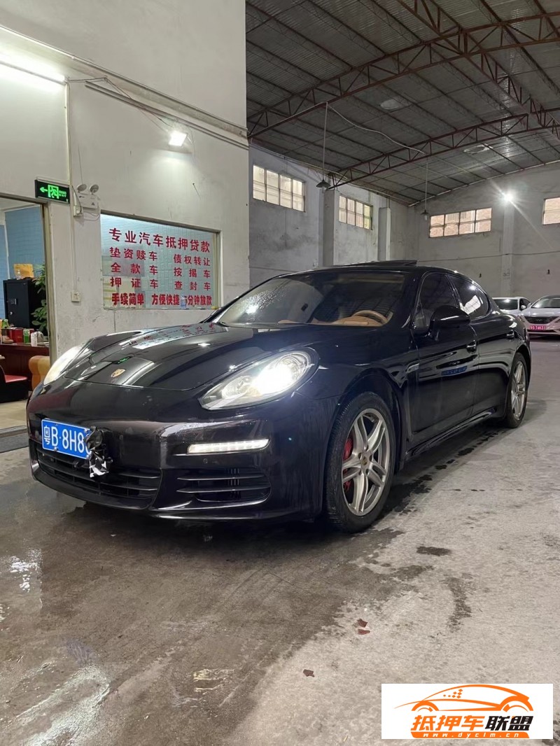  14年保時捷帕納梅拉轎車 