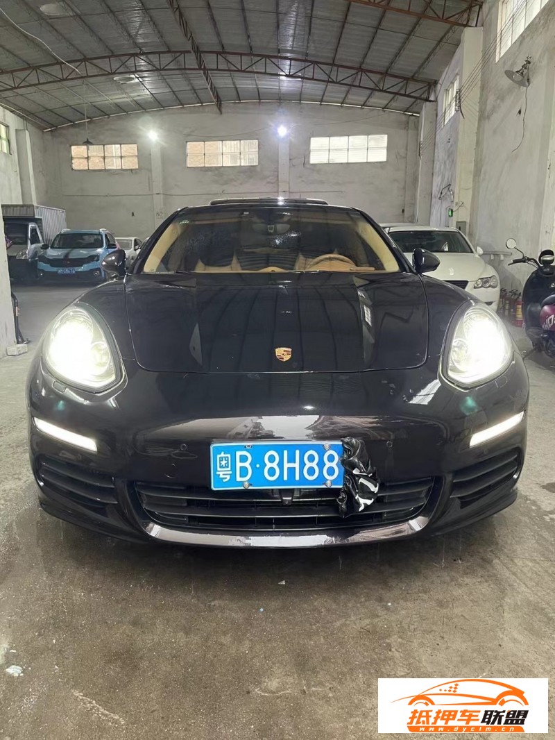  14年保時捷帕納梅拉轎車 