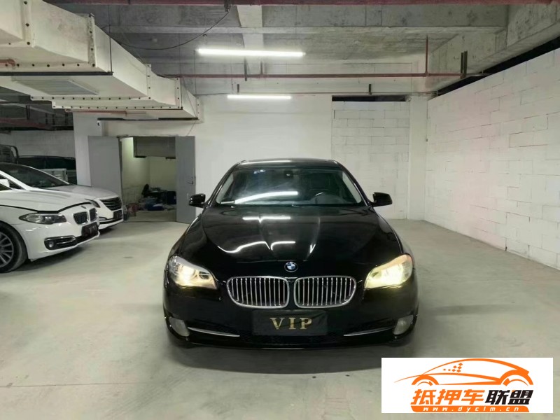  12年寶馬5系轎車 