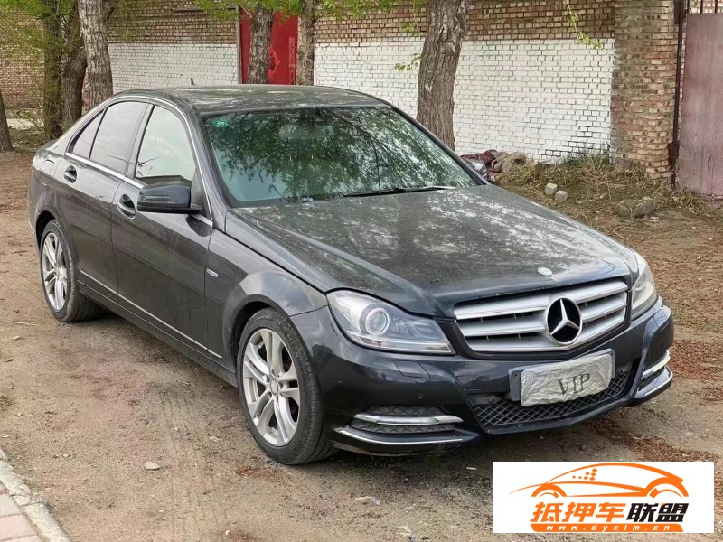  13年奔馳C轎車 