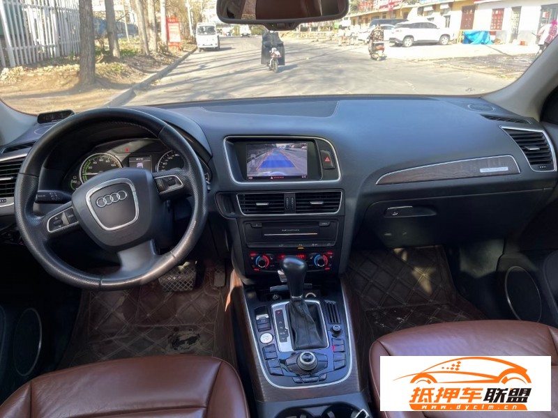  12年奧迪Q5轎車 
