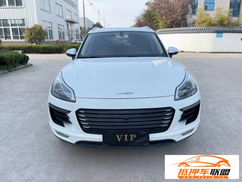  17年眾泰SR9轎車 