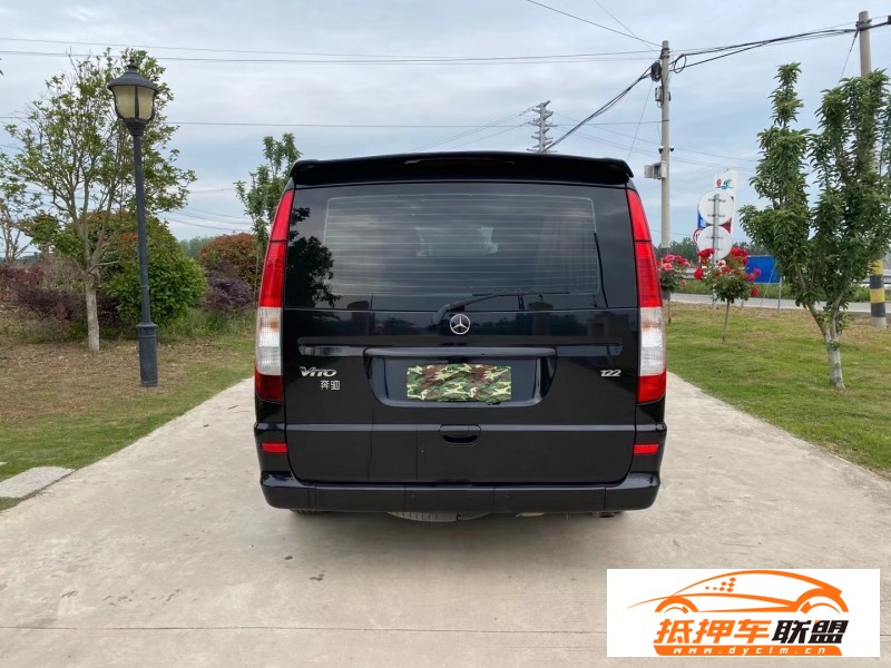  16年奔馳威霆MPV 