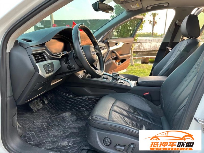  20年奧迪A4L轎車 