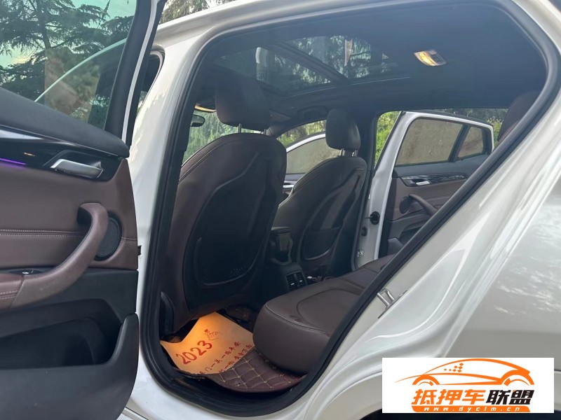  20年寶馬X2轎車 
