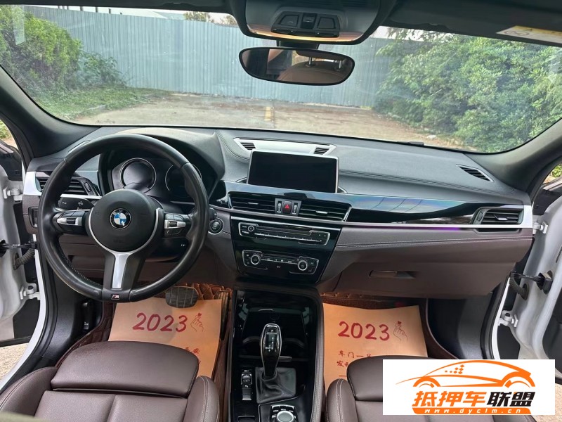  20年寶馬X2轎車 