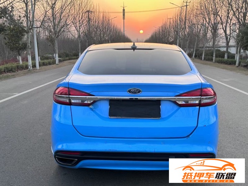  17年福特蒙迪歐轎車 