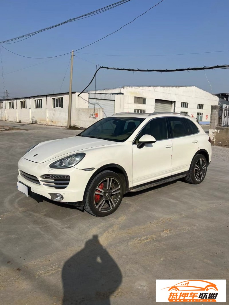  13年保時捷卡宴轎車 