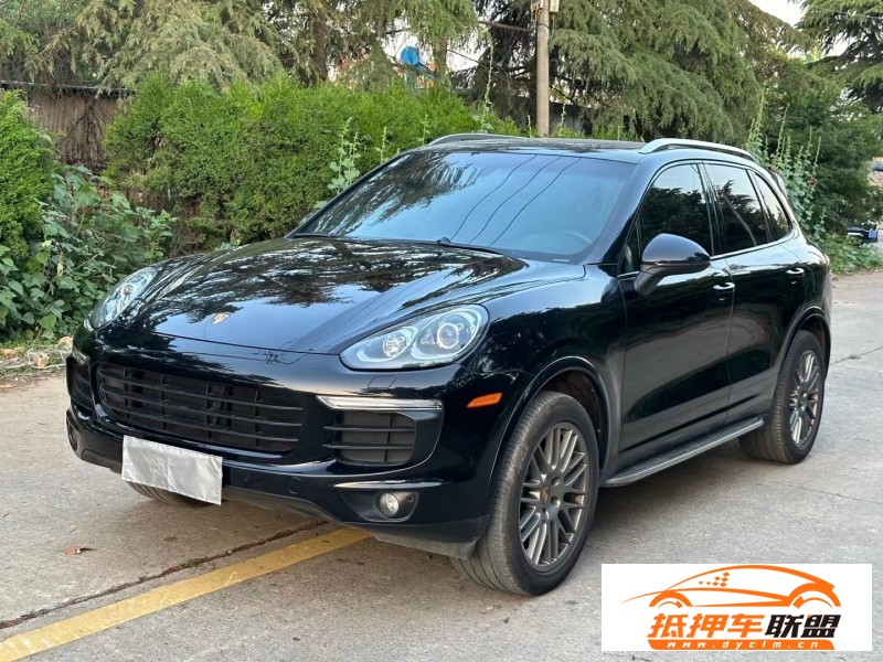  17年保時捷卡宴轎車 