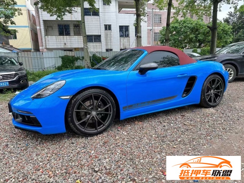  22年保時(shí)捷718轎車 