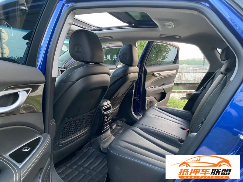  20年吉利博瑞轎車 