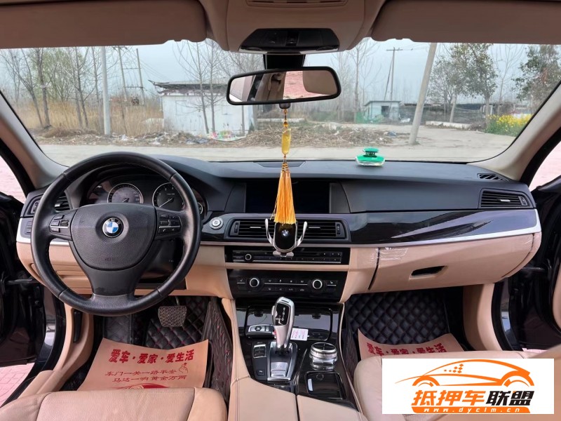  13年寶馬5系轎車 