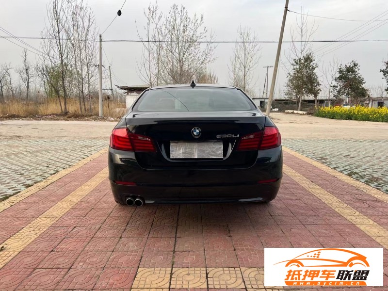  13年寶馬5系轎車 