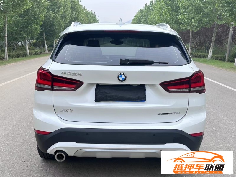  21年寶馬X1轎車 