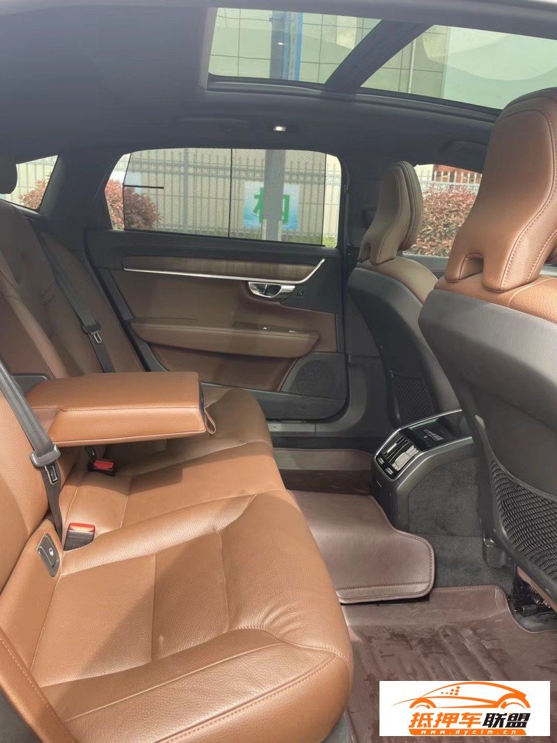  21年沃爾沃S90SUV 