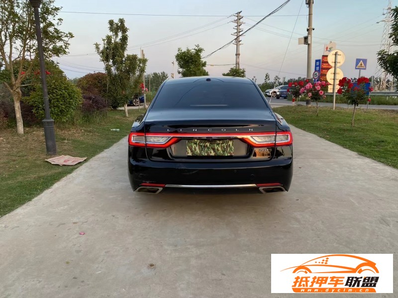  17年林肯大陸轎車 