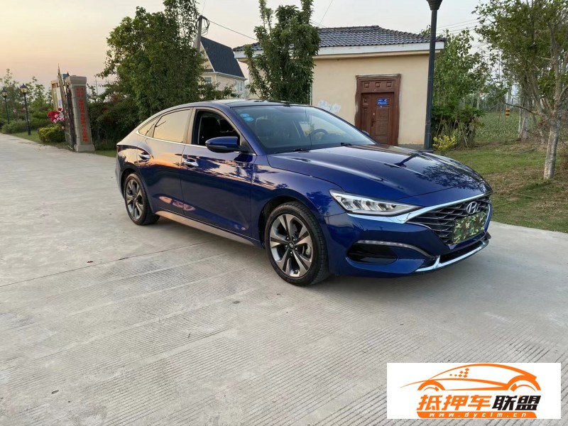  19年現(xiàn)代菲斯塔轎車 