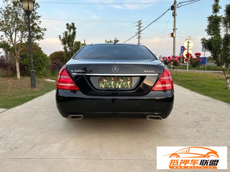  12年奔馳S轎車(chē) 