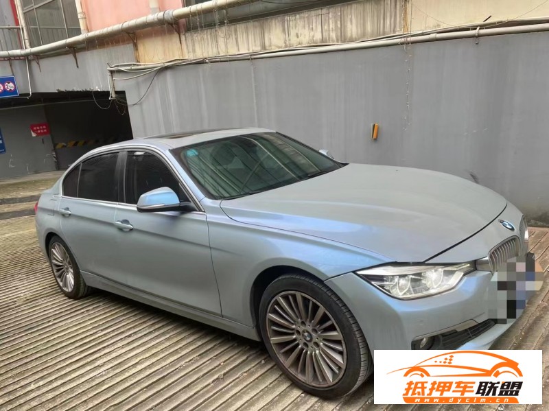  17年寶馬3系轎車 
