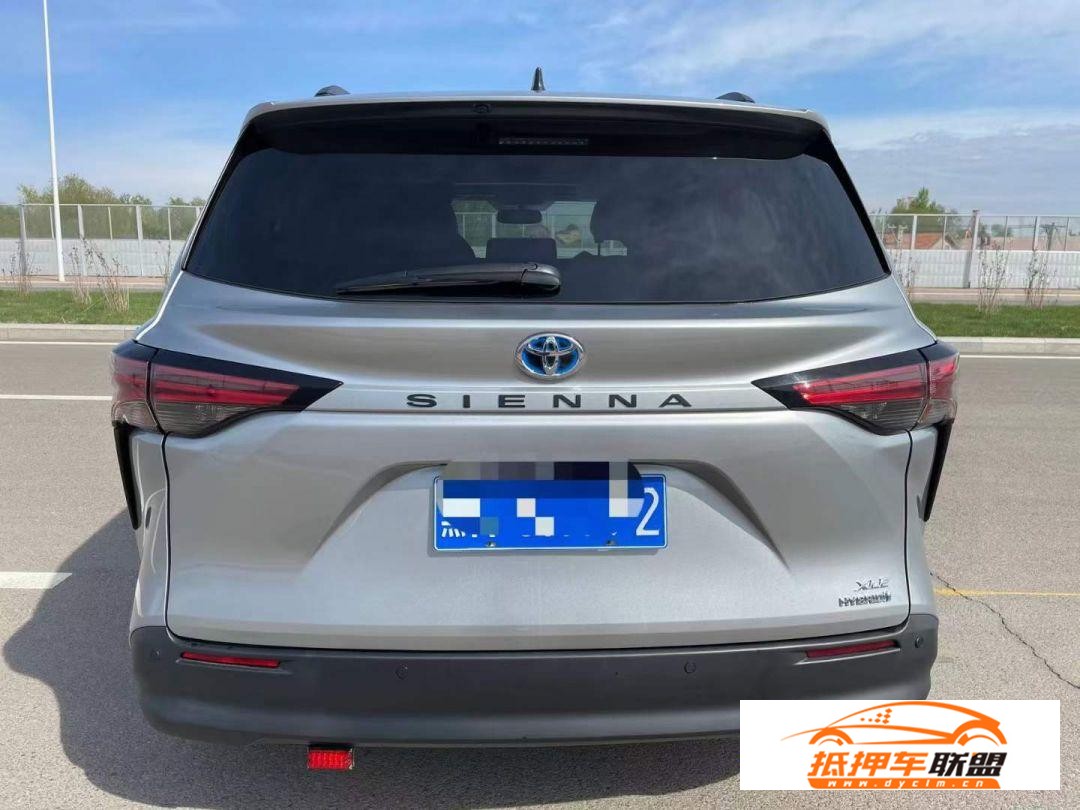 豐田 Sienna(進(jìn)口)[塞納] 2021款 Sienna(進(jìn)口) 2.5L 油電混合 四驅(qū) XL
