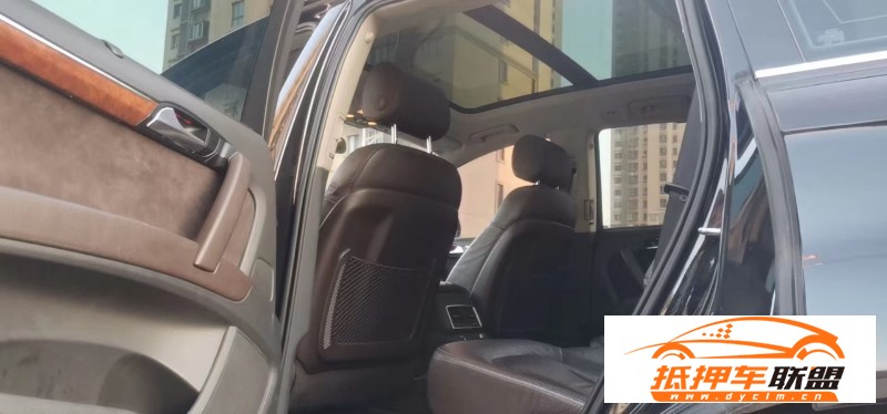  14年奧迪Q7轎車 