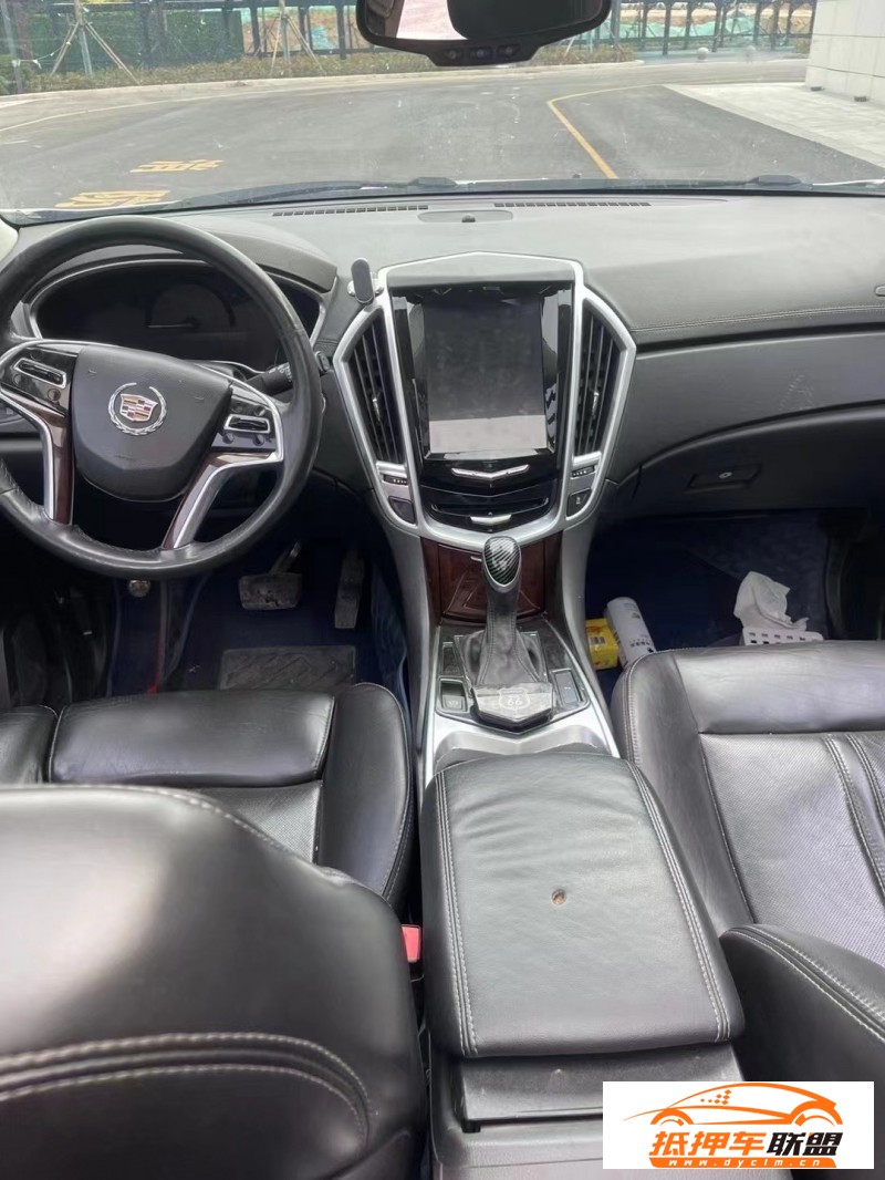  14年凱迪拉克SRXSUV 