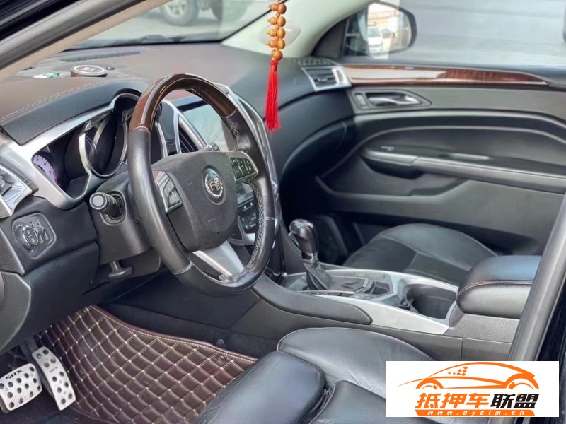  13年凱迪拉克SRXSUV 