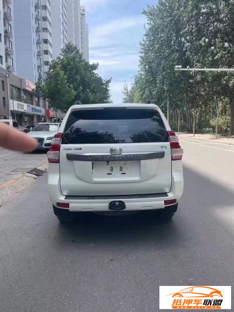  17年豐田普拉多SUV 