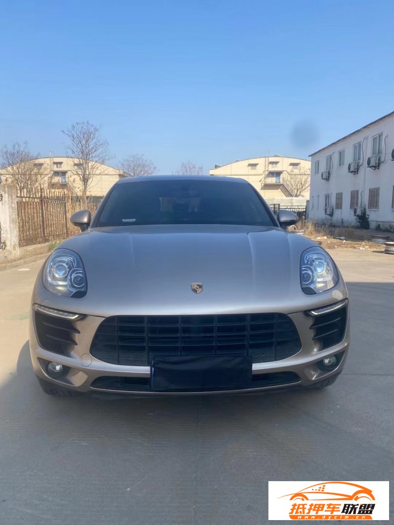  16年保時捷Macan邁凱轎車 
