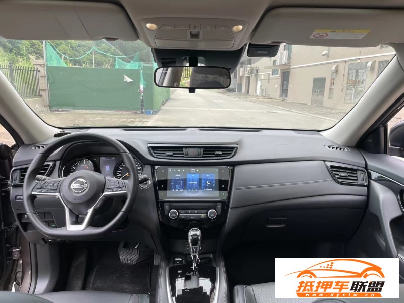  21年日產(chǎn)奇駿轎車 