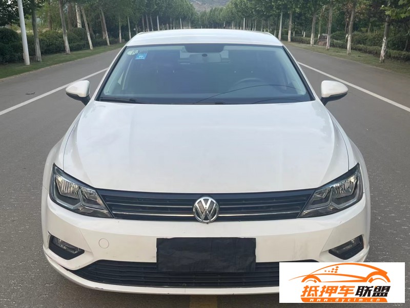  18年大眾凌渡轎車 