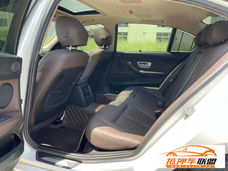  18年寶馬3系轎車 