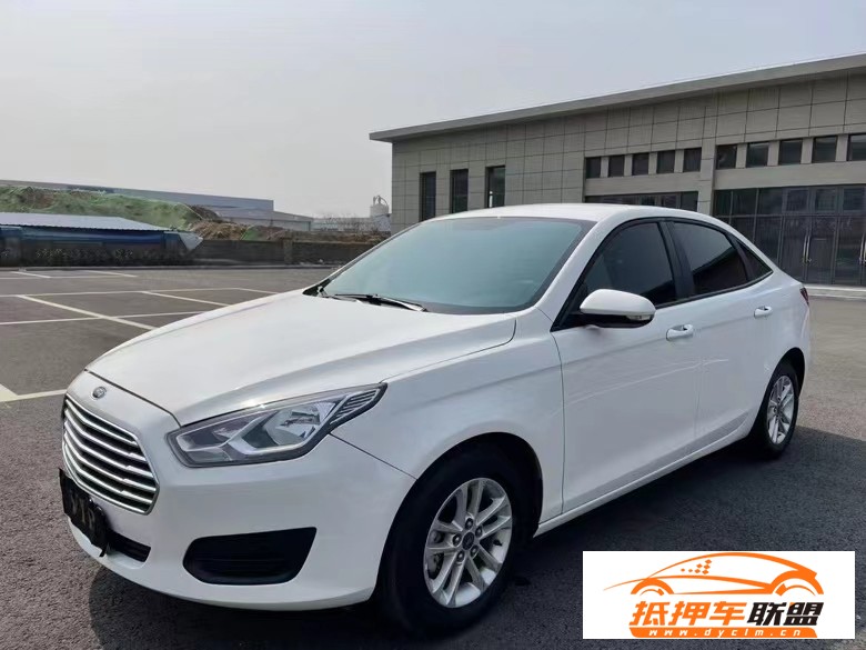  20年福特福睿斯轎車 