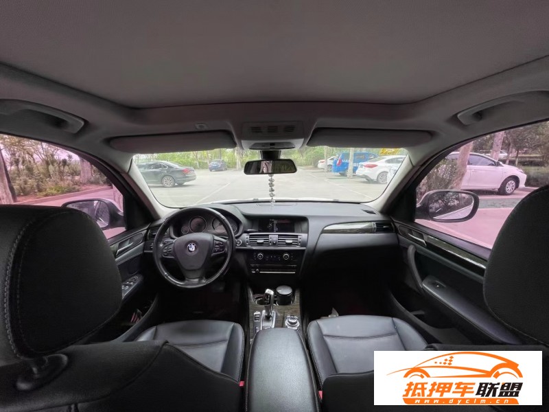  13年寶馬X3轎車 