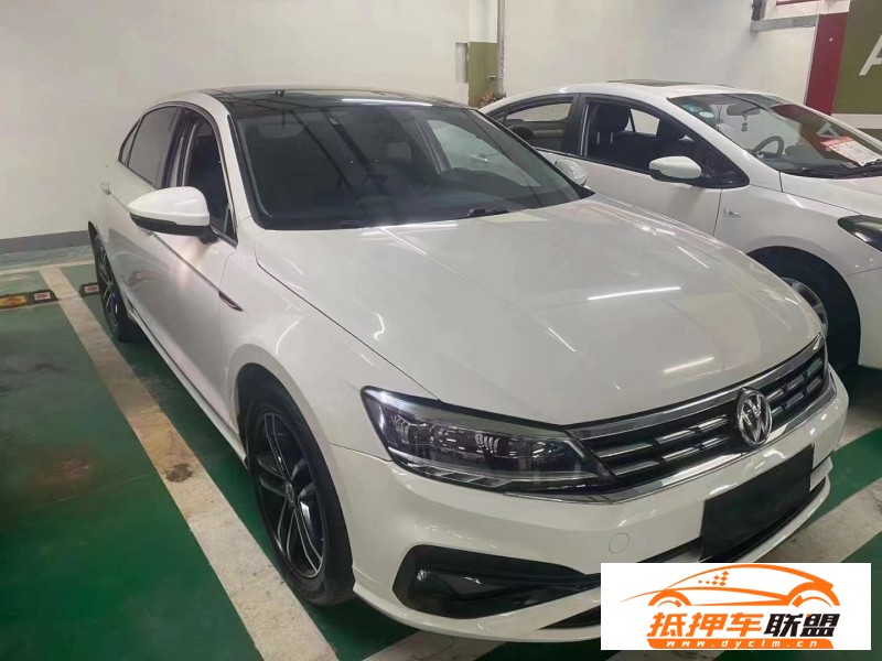  19年大眾凌渡轎車 
