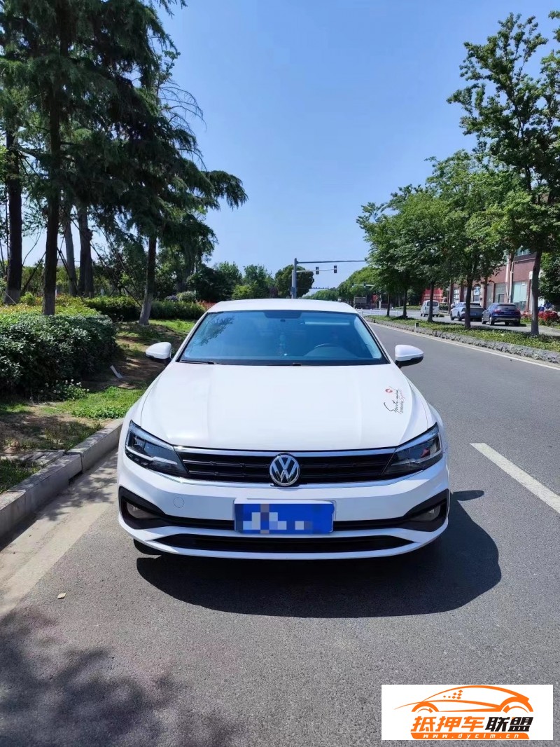  19年大眾凌渡轎車 