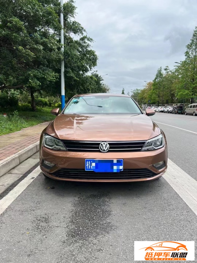  16年大眾凌渡轎車 