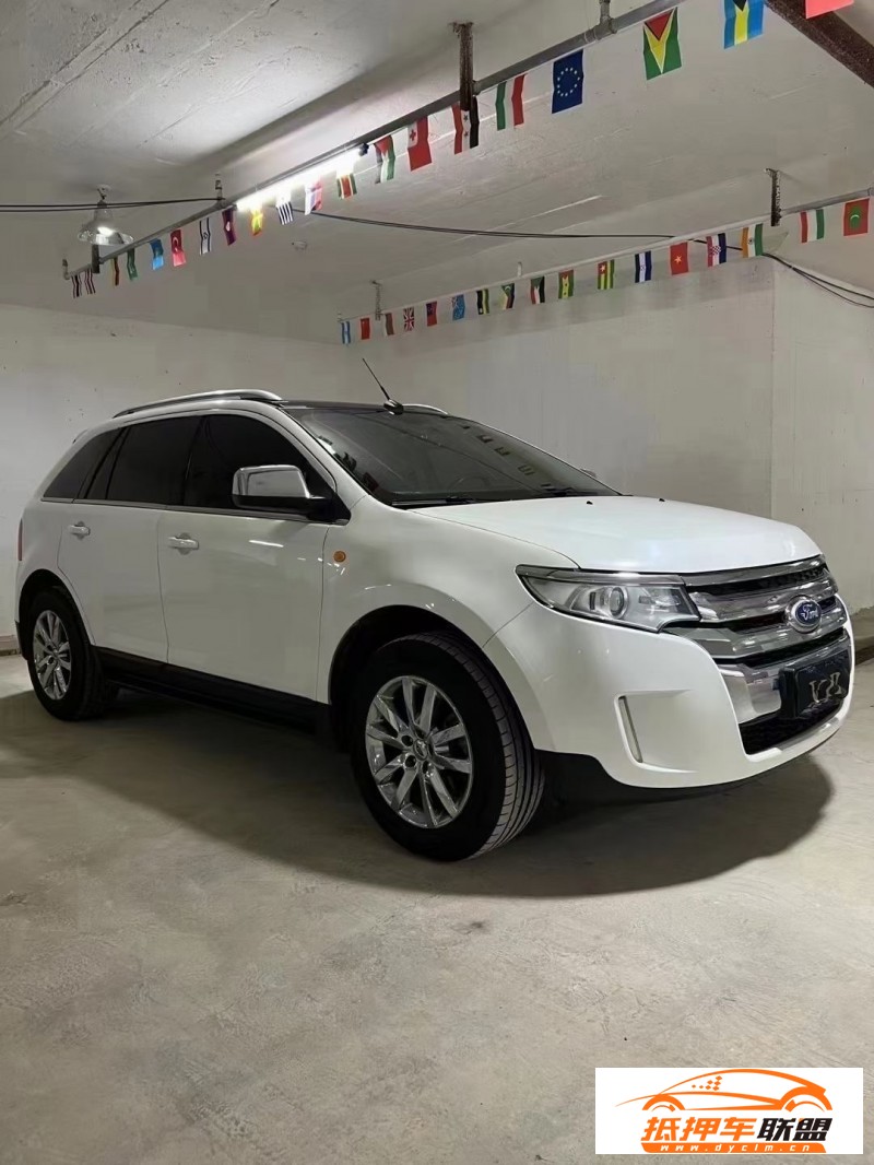  14年福特銳界轎車 