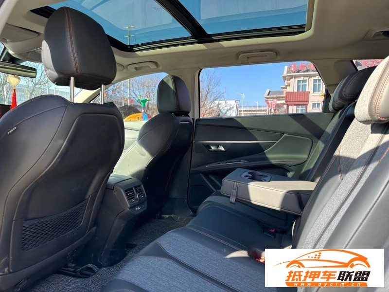  20年標(biāo)致5008轎車 