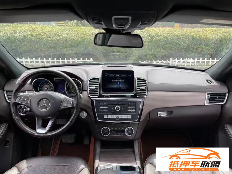  19年奔馳GLESUV 